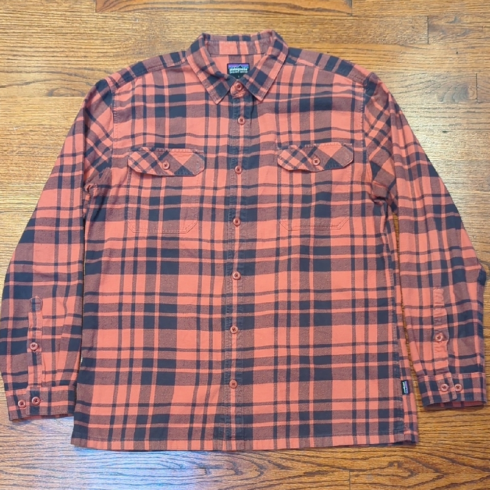 Patagonia Men's Orange and Black Plaid Button-Down Shirt